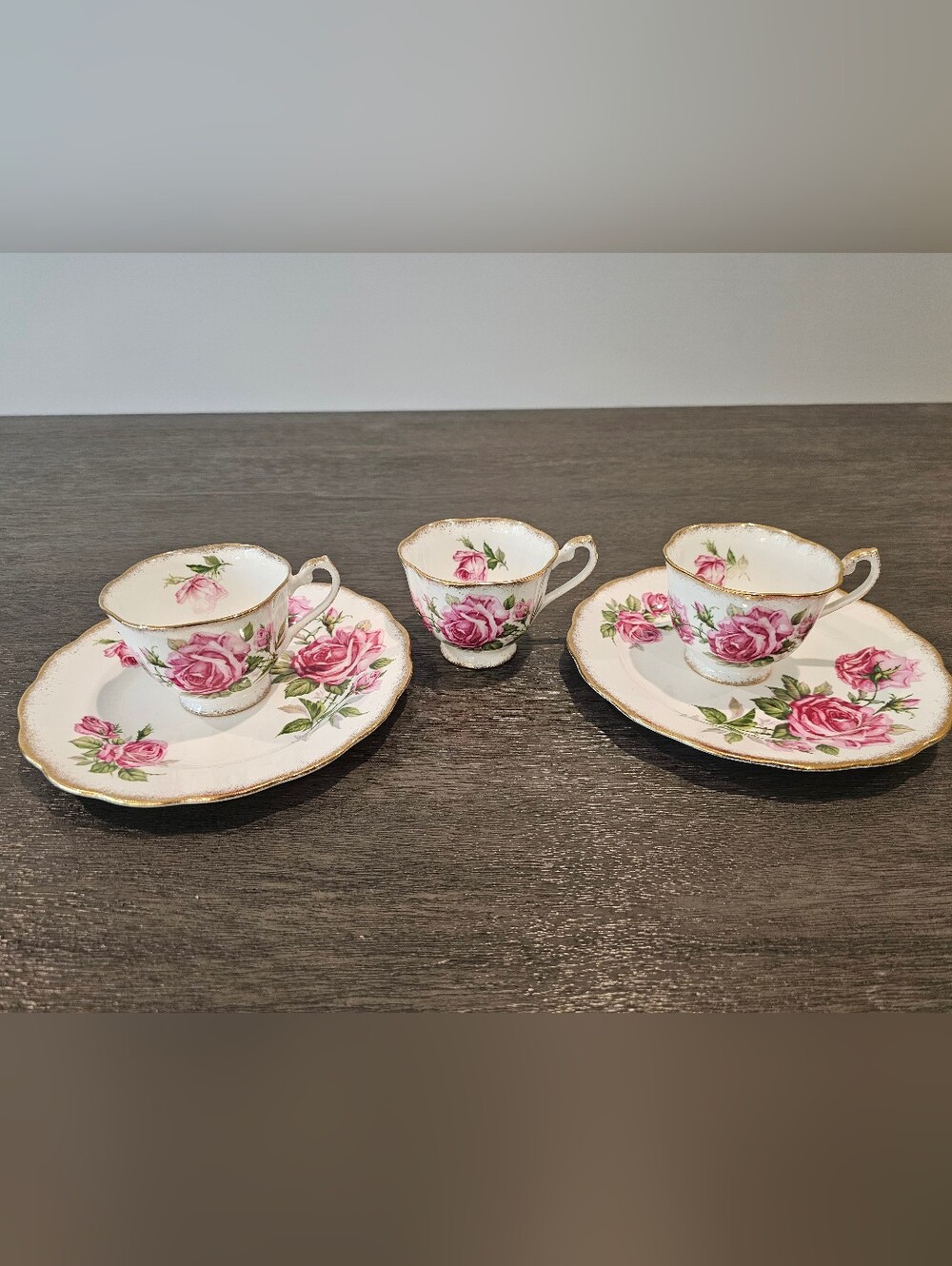 Royal Standard Orleans Rose Tea Cups And Plates